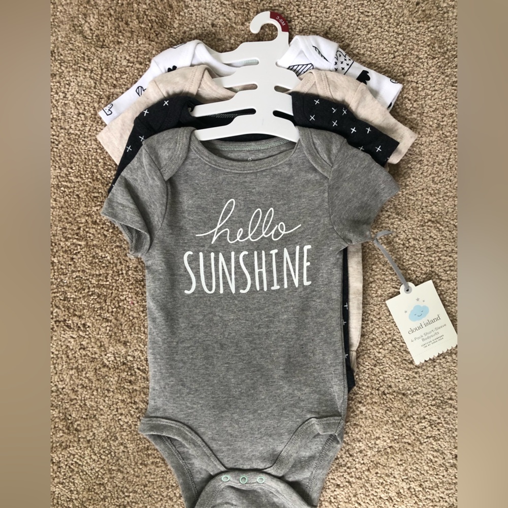 NWT Cloud Island 4-pack Short Sleeve Bodysuits